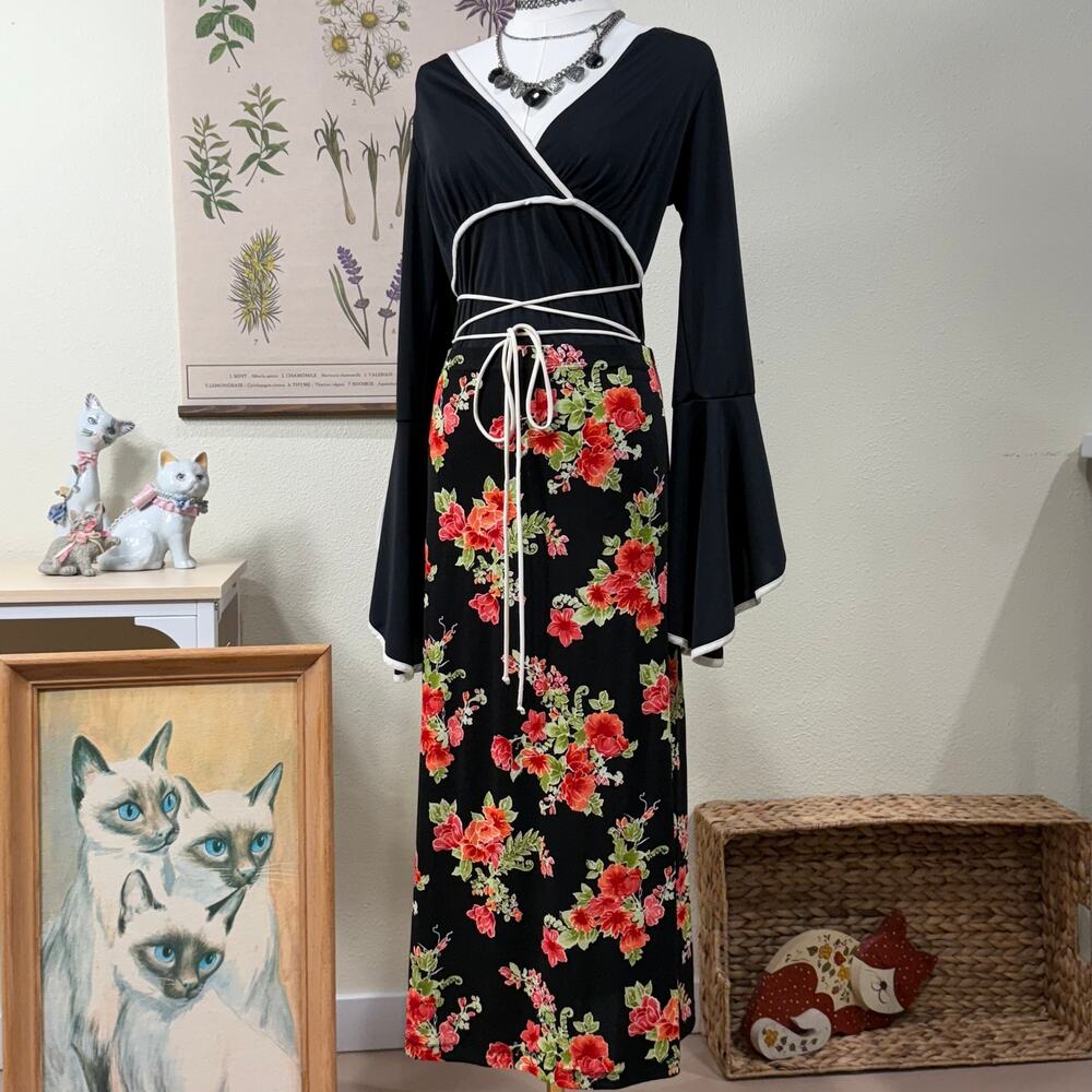 Vintage Y2k Black Red Floral Slinky Stretch Skirt Whimsigoth Romantic Goth PM